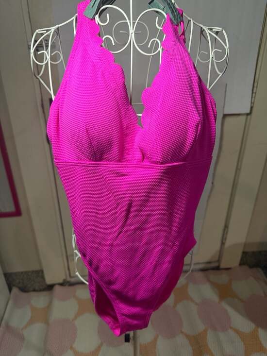 Kate Spade New York Other - Kate Spade New York Scalloped Textured One Piece Swimsuit in Pink